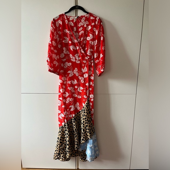 Floral and Leopard Print Wrap Silk Dress - Picture 5 of 8